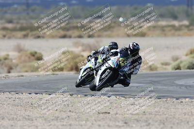 media/Oct-05-2025-CVMA (Sun) [[beeef4f201]]/Race 5-Amateur Supersport Open (Holeshot)/